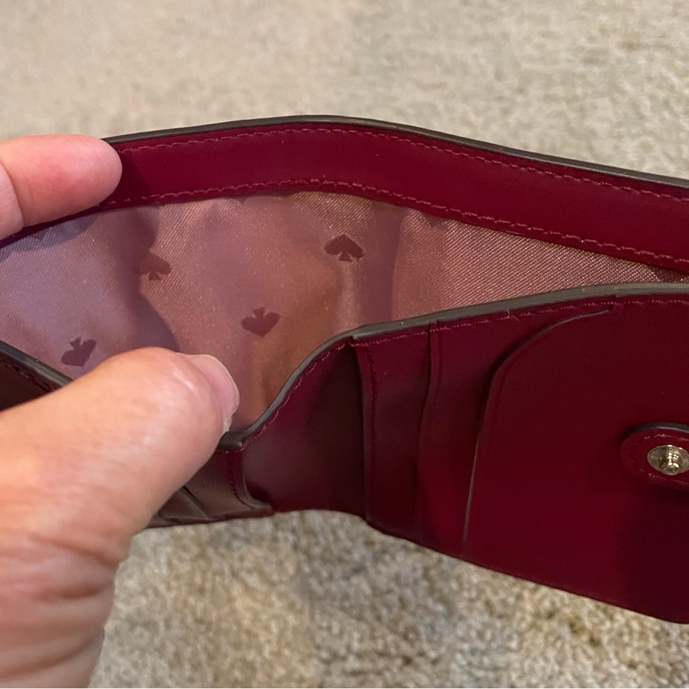 Kate Spade wallet - Picture 7 of 7